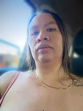 Snapshot of Emiily_lee chatting on April 12, 1:16 pm Emiily lee online show from April 12, 1:16 pm