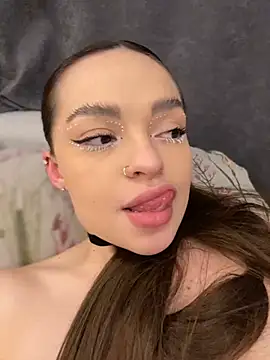 Snapshot of AnaWest chatting on January 20, 5:48 pm AnaWest online show from January 20, 5:48 pm