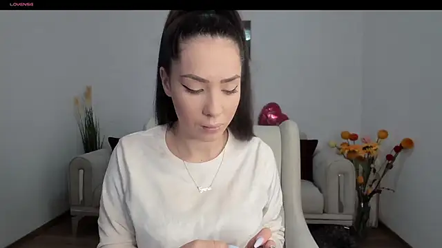 Emmapmg online show from February 26, 11:52 am