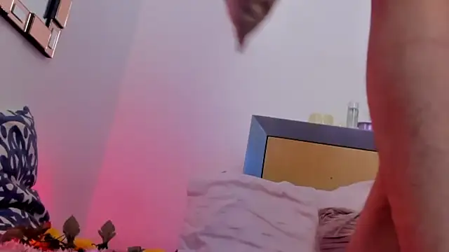 BonnieCute  online show from January 22, 11:45 am