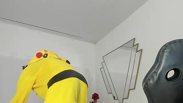 BonnieCute  online show from January 29, 11:20 am