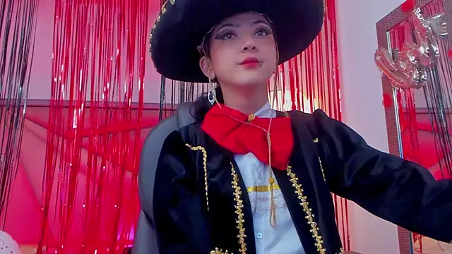 BonnieCute  online show from February 15, 4:25 am