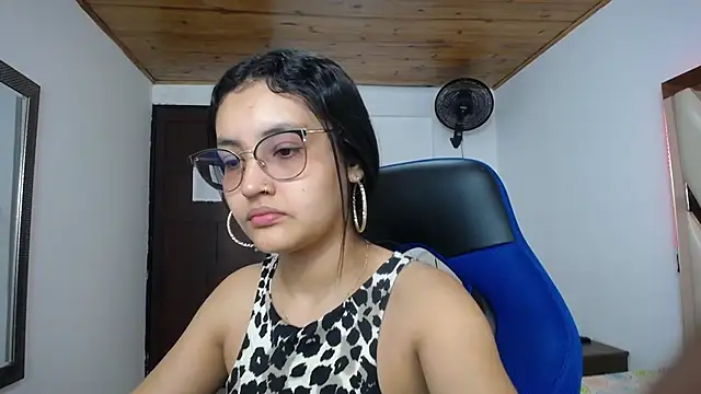 antonella sweetlittle online show from September 16, 12:39 pm