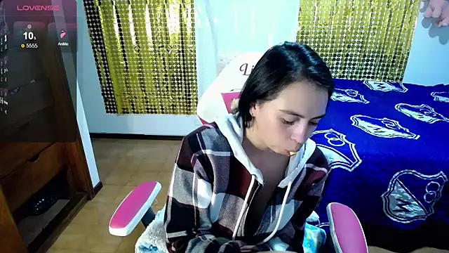 lika joshua online show from January 8, 10:58 pm