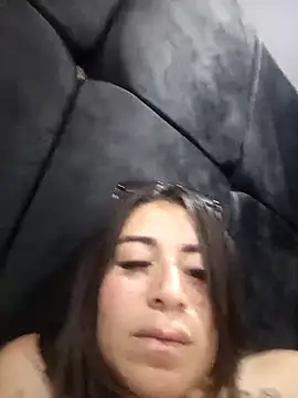 Alona Evans online show from February 10, 6:45 pm