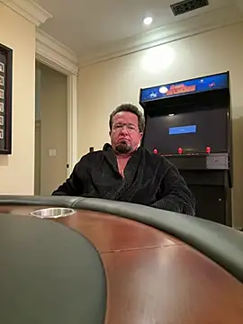 sluttydylan online show from February 8, 1:14 pm