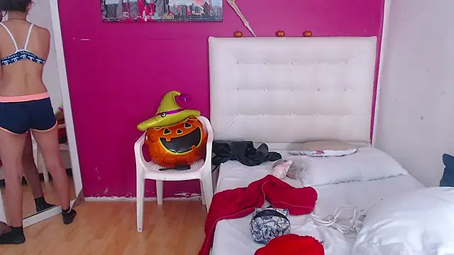 nextdoor fantasy1 online show from November 5, 3:50 am