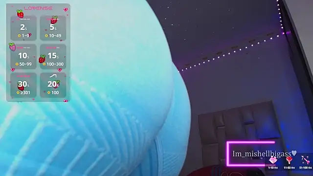 Snapshot of im_mishellbigass chatting on September 12, 1:17 am im mishellbigass online show from September 12, 1:17 am