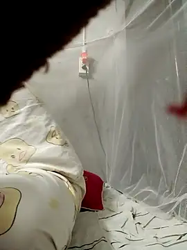 Snapshot of Dina_wet chatting on January 16, 1:37 am Dina wet online show from January 16, 1:37 am