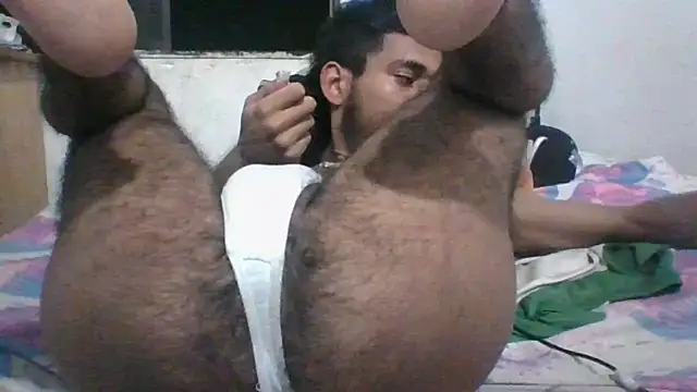 Snapshot of MaximoSualteza777 chatting on February 20, 1:36 am MaximoSualteza777 online show from February 20, 1:36 am