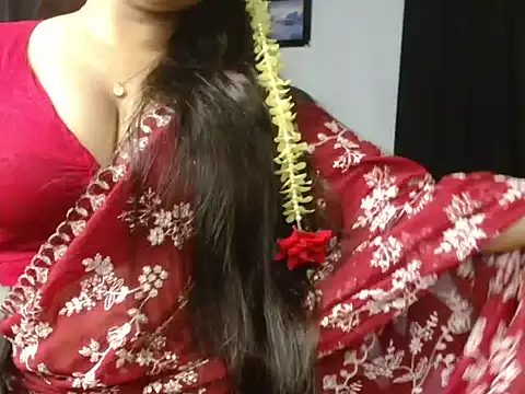 Unlucky-flowers online show from July 17, 5:40 pm