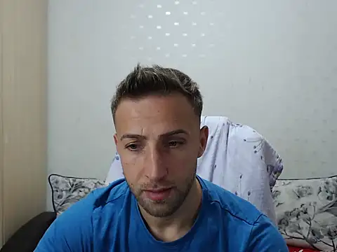 PrinceEagle online show from November 14, 7:01 pm