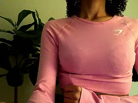 loveofbea online show from December 2, 9:06 pm