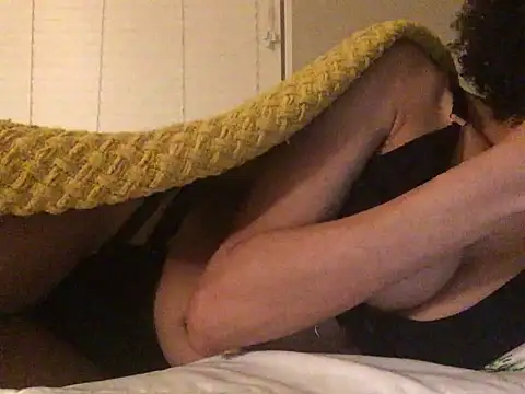 loveofbea online show from January 16, 9:37 am