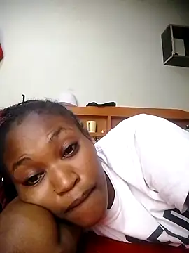 Snapshot of cutenipples chatting on February 5, 9:46 am cutenipples online show from February 5, 9:46 am