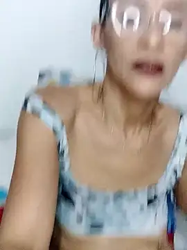 Snapshot of BarbaraMature chatting on December 4, 5:00 pm BarbaraMature online show from December 4, 5:00 pm