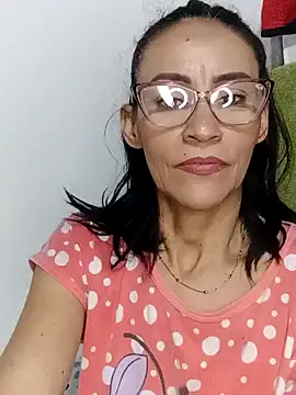 Snapshot of BarbaraMature chatting on December 9, 10:20 pm BarbaraMature online show from December 9, 10:20 pm