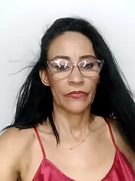 Snapshot of BarbaraMature chatting on December 24, 11:33 pm BarbaraMature online show from December 24, 11:33 pm