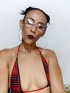 Snapshot of BarbaraMature chatting on January 22, 6:20 pm BarbaraMature online show from January 22, 6:20 pm