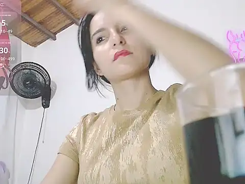 Snapshot of tifany19_ chatting on September 13, 1:27 am tifany19  online show from September 13, 1:27 am