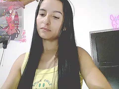 Snapshot of tifany19_ chatting on October 10, 2:43 am tifany19  online show from October 10, 2:43 am