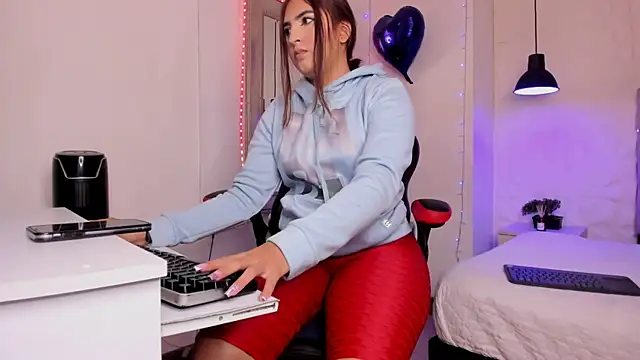 angel hardy dl online show from February 7, 12:17 pm