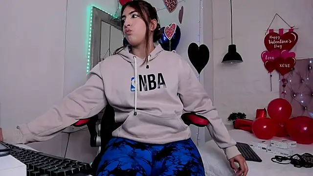 angel hardy dl online show from February 19, 12:22 pm