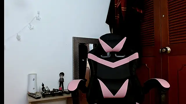 kendallsweet7 online show from February 25, 7:58 pm