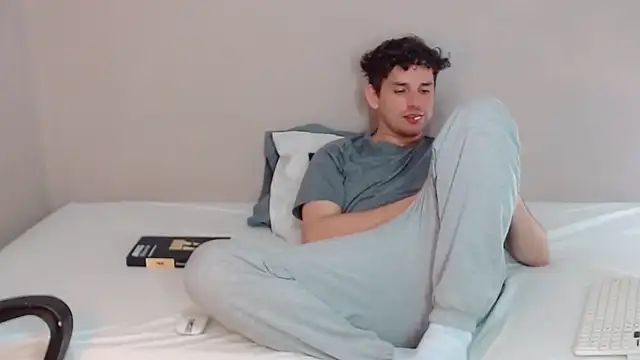 Elio555 online show from January 8, 2:57 am