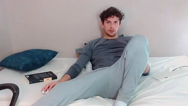 Elio555 online show from January 26, 10:35 pm