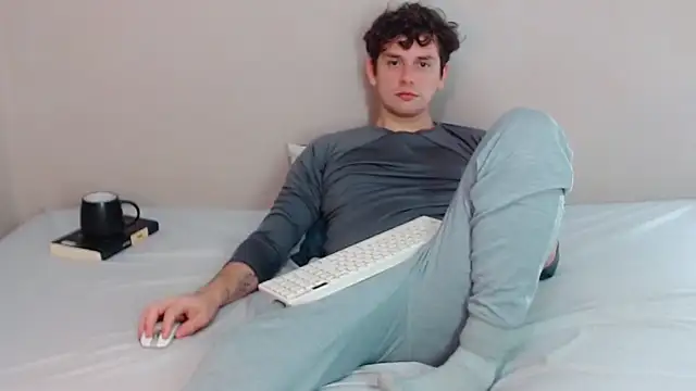 Elio555 online show from January 31, 6:14 pm