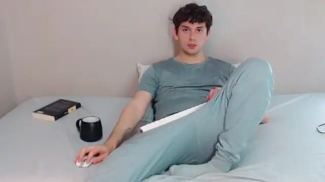 Elio555 online show from February 1, 1:12 am