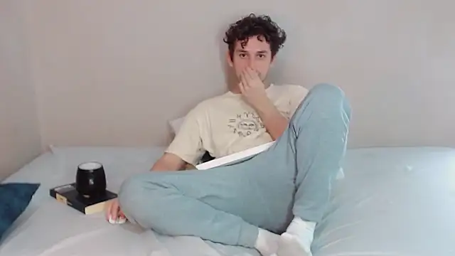 Elio555 online show from February 9, 4:14 am