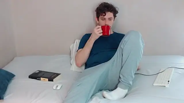 Elio555 online show from February 11, 1:41 am