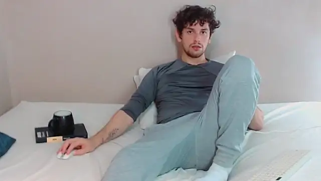 Elio555 online show from February 23, 2:07 am