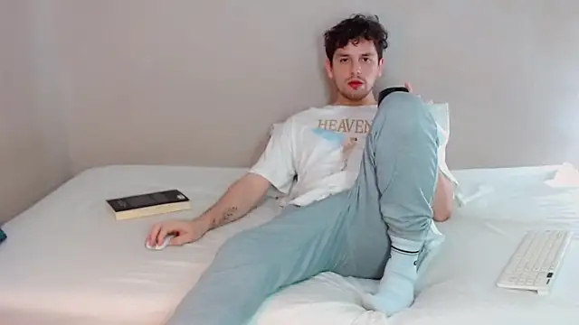 Elio555 online show from March 16, 7:15 am