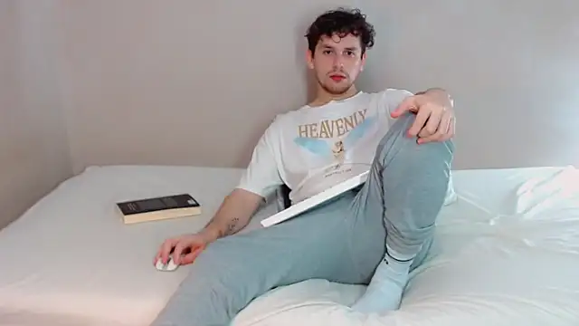 Elio555 online show from March 16, 10:22 am