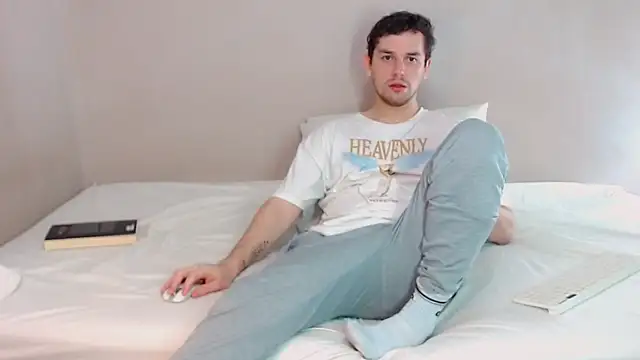 Elio555 online show from March 16, 11:04 pm