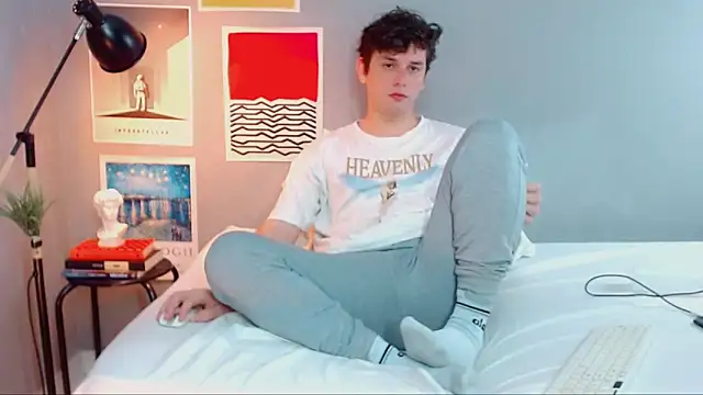 Elio555 online show from September 29, 7:30 pm