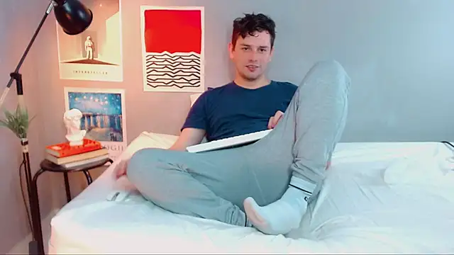 Elio555 online show from October 5, 6:50 pm