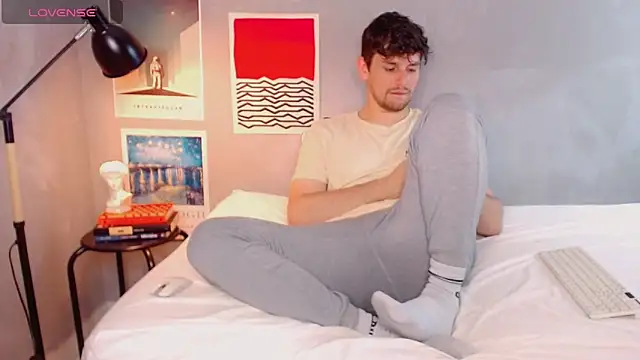 Elio555 online show from October 27, 8:24 pm