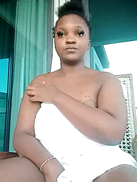 Snapshot of Ebony_butt chatting on June 28, 2:34 pm Ebony butt online show from June 28, 2:34 pm