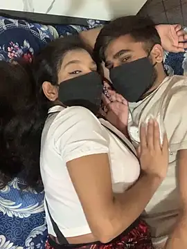 hottiess69 online show from October 19, 2:01 am