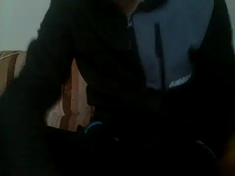 Snapshot of Rejtelmesest chatting on April 30, 8:53 am Rejtelmesest online show from April 30, 8:53 am