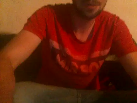 Snapshot of Rejtelmesest chatting on May 7, 11:43 pm Rejtelmesest online show from May 7, 11:43 pm