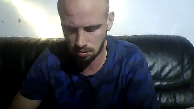 Snapshot of Rejtelmesest chatting on June 2, 9:28 pm Rejtelmesest online show from June 2, 9:28 pm