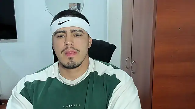 Baltazar Dupont online show from November 1, 2:57 am