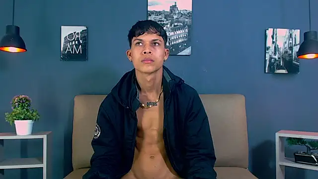 Levis Montes online show from January 6, 5:06 pm