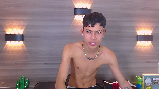 Levis Montes online show from January 9, 5:00 pm