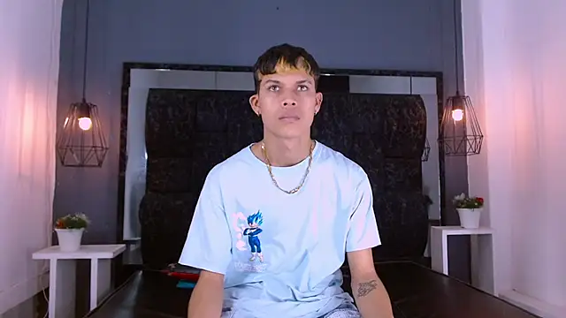 Levis Montes online show from January 13, 2:11 pm